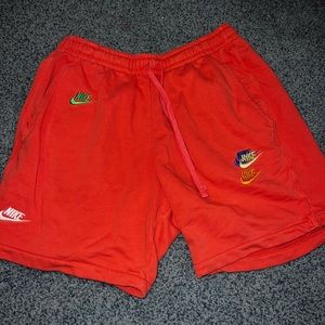Nike Men’s Shorts Size Medium